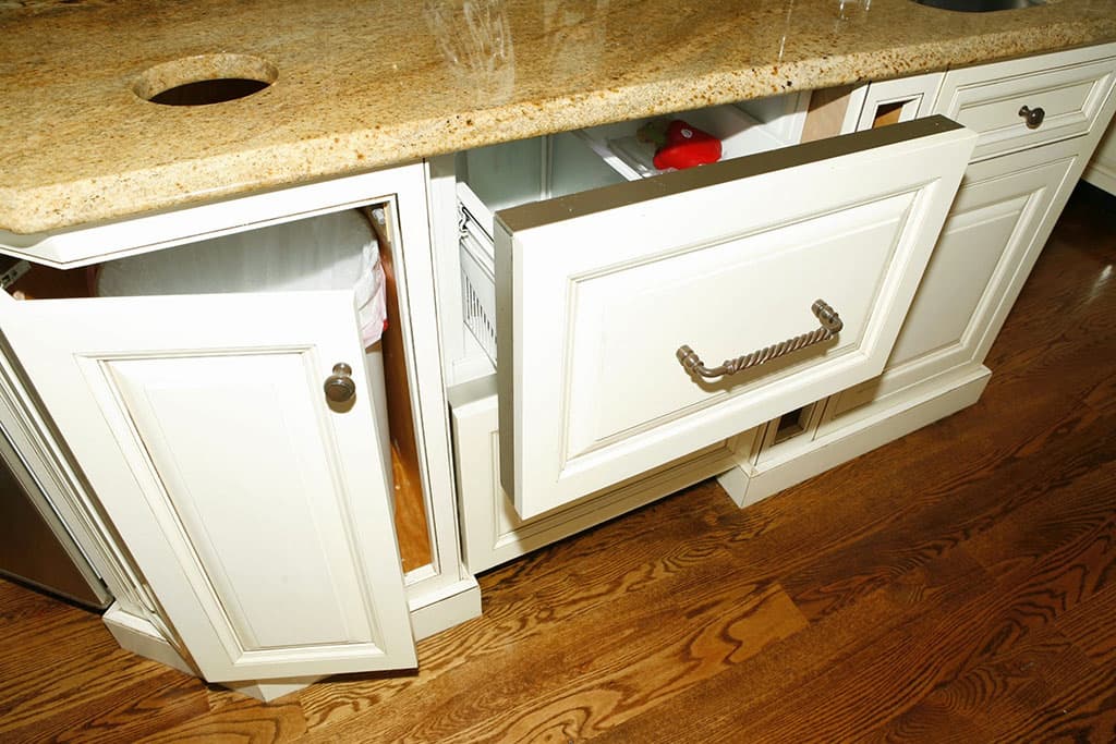 Vintage Kitchen Custom kitchen remodel featuring vintage kitchen remodel white by Professional Wood Interiors - St. Louis, MO