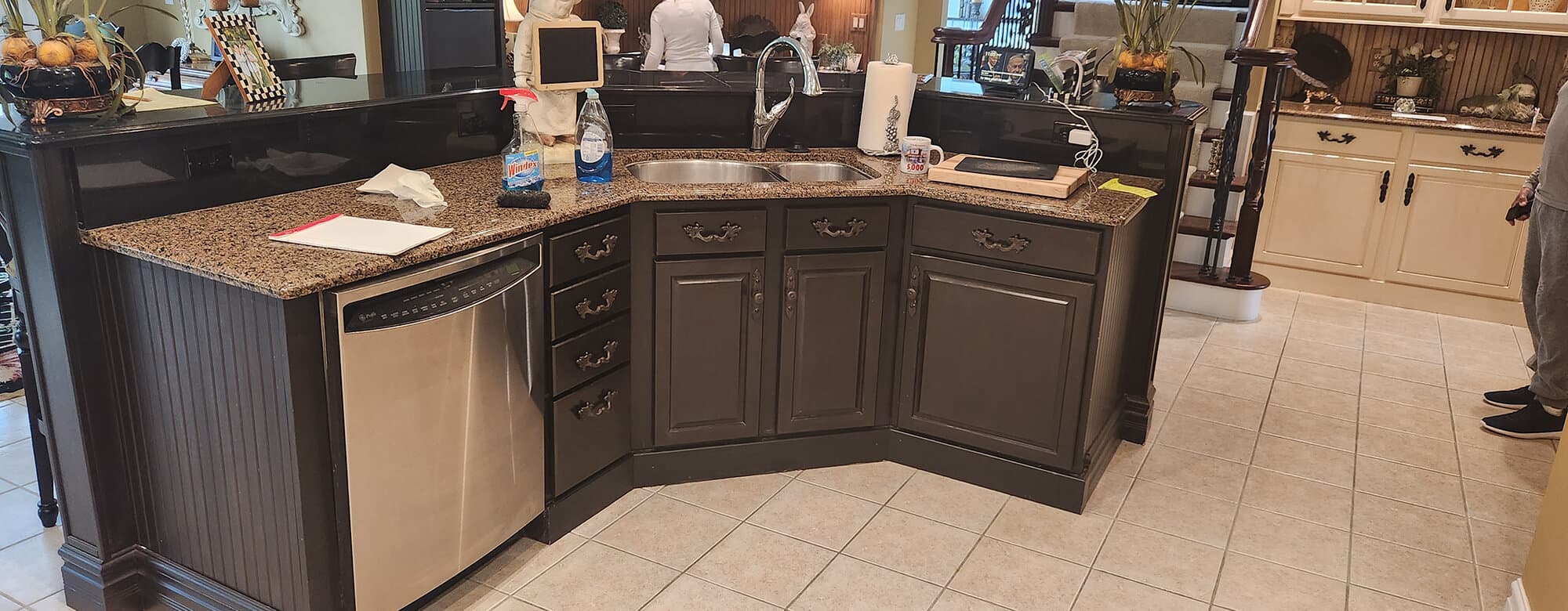 White Cabinet Kitchen Custom kitchen remodel featuring kitchen remodel laurien by Professional Wood Interiors - St. Louis, MO
